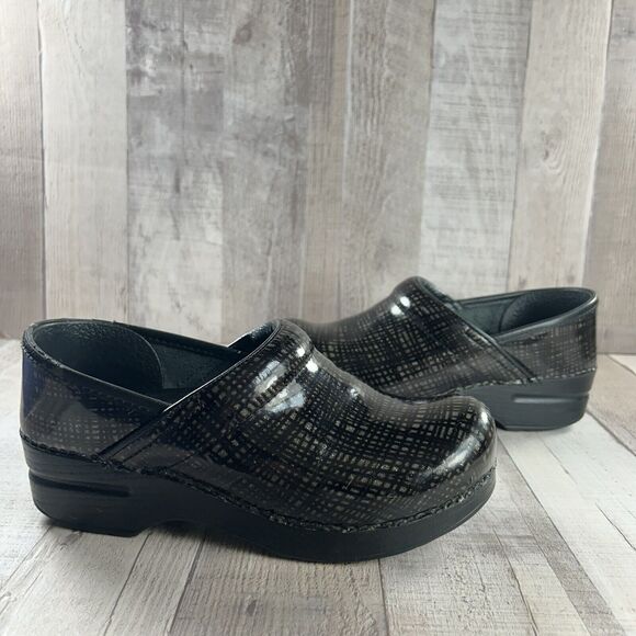 Dansko Professional Women's Size 5.5 Clogs Comfort Mule Slip On Leather Brown - Picture 3 of 16